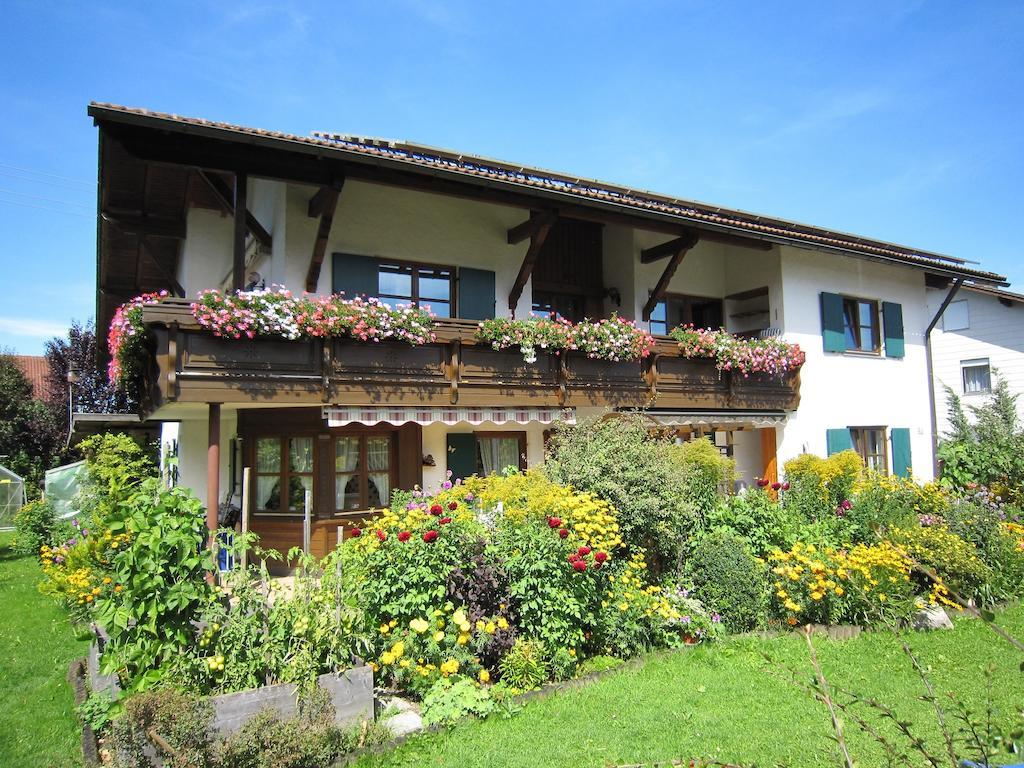 Gaestehaus Boeck In Rosshaupten Bagian luar foto